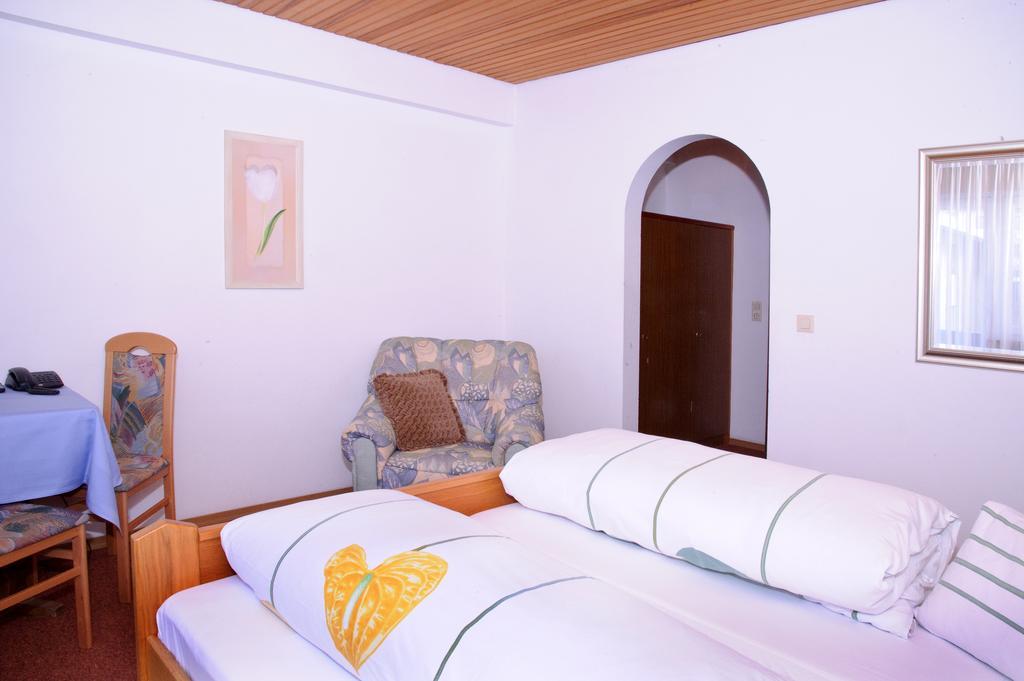 Hirmonshof Hotel Bischofsmais Room photo